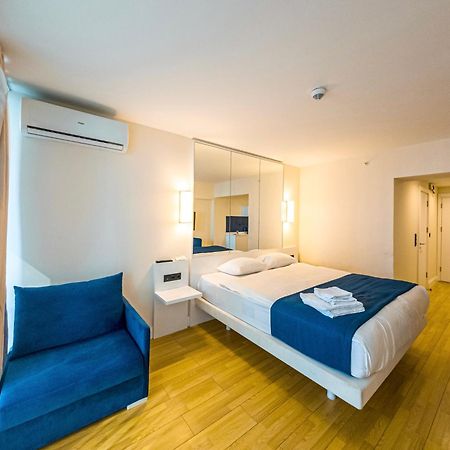 Amazing View Apartments Batumi Bagian luar foto