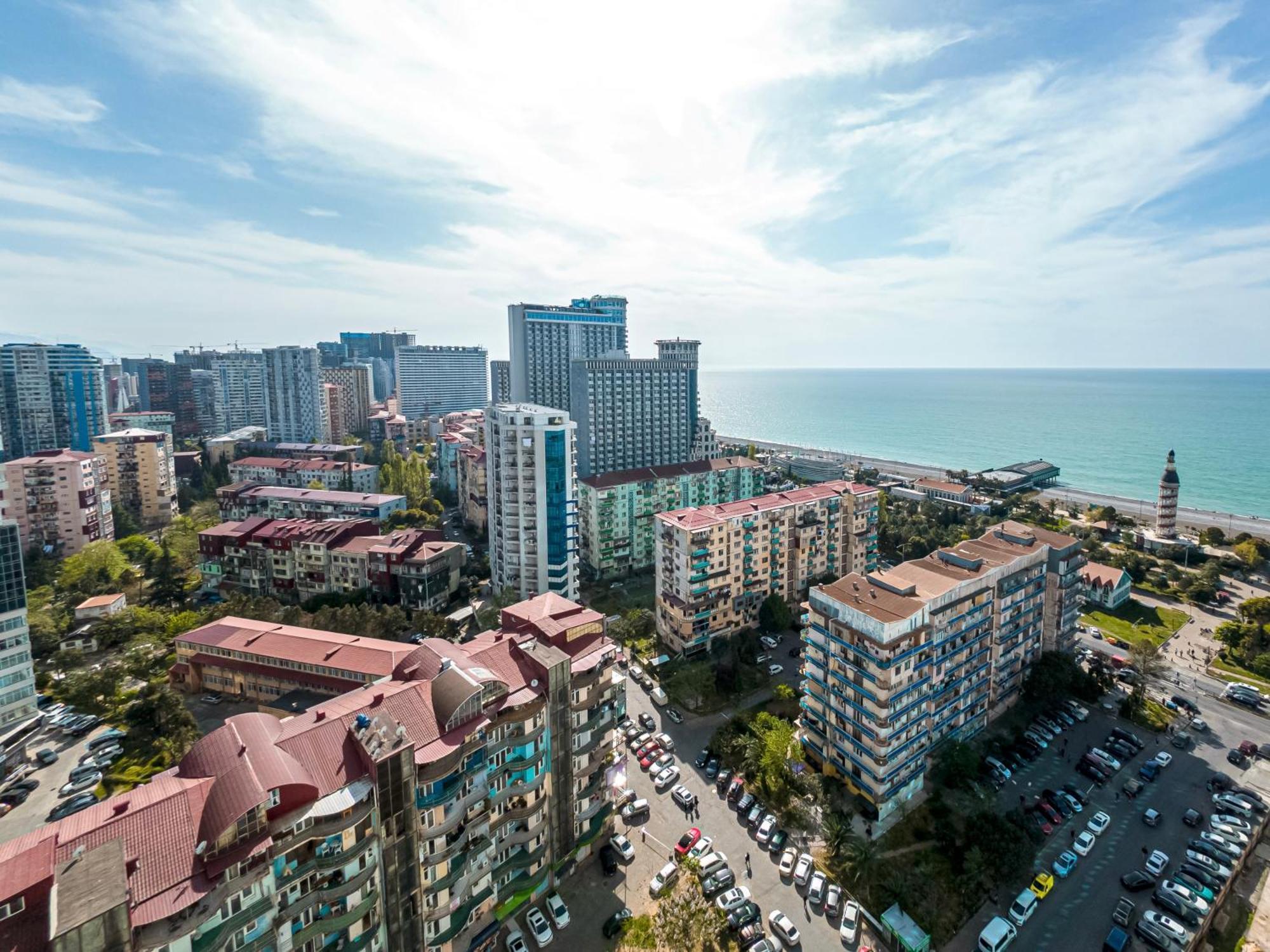 Amazing View Apartments Batumi Bagian luar foto