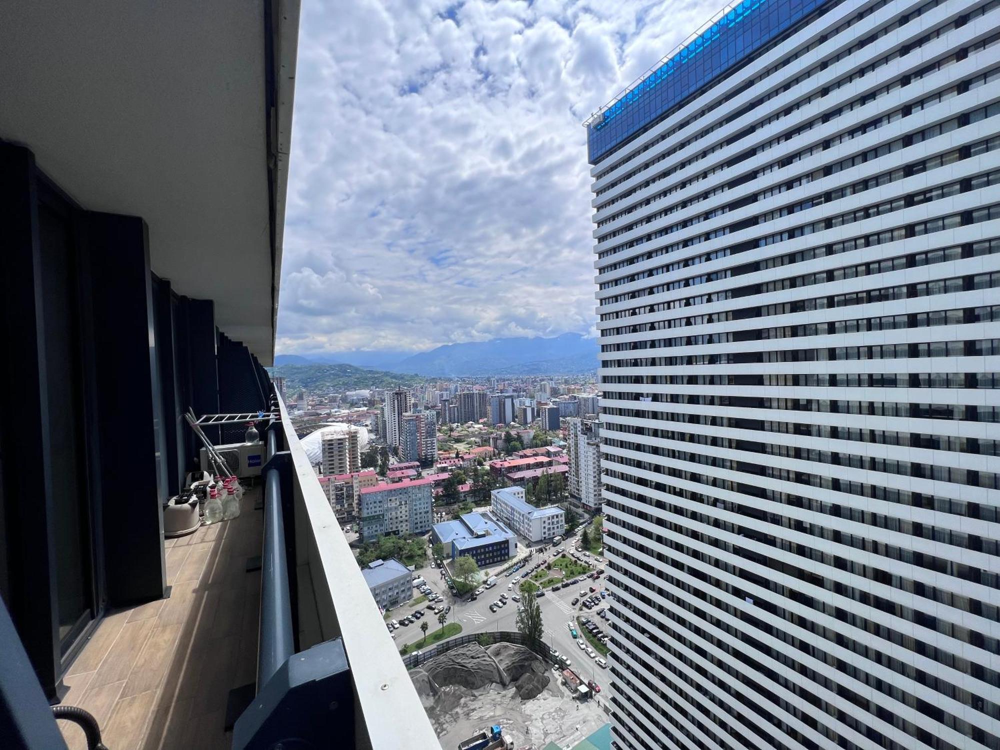 Amazing View Apartments Batumi Bagian luar foto