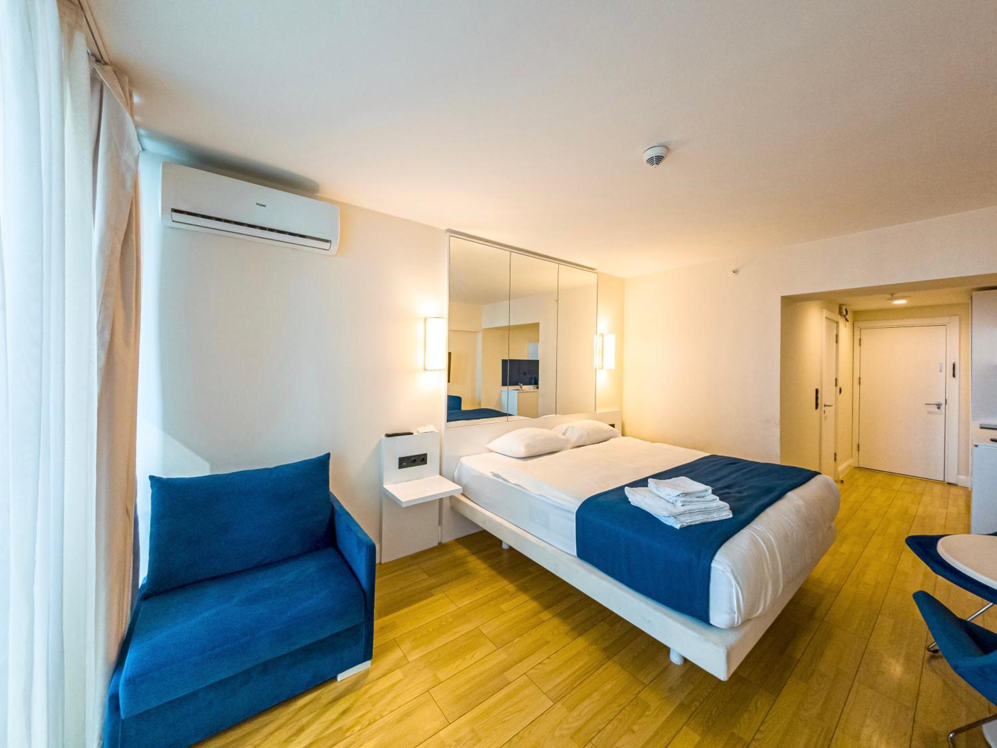 Amazing View Apartments Batumi Bagian luar foto
